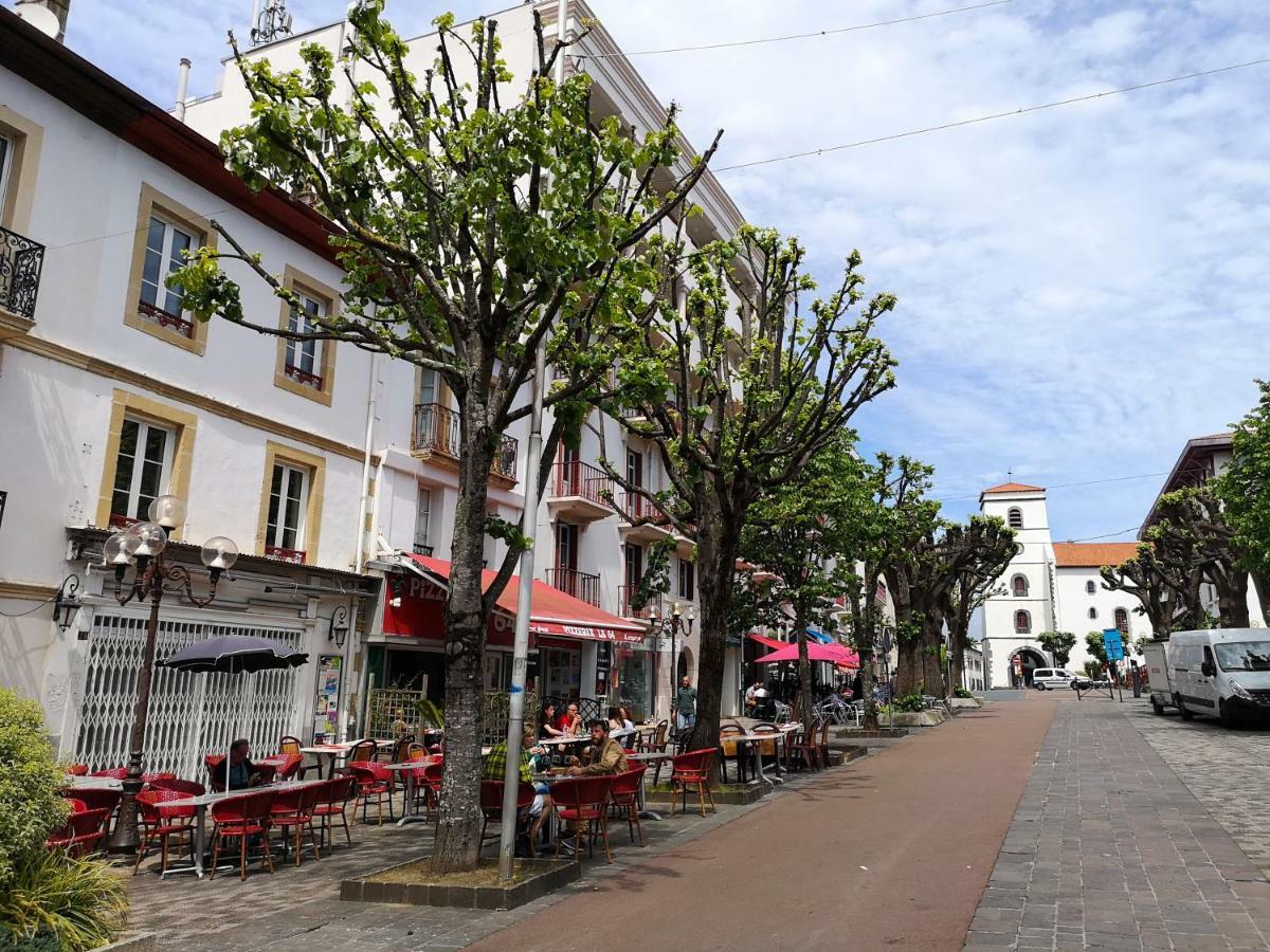 L'Estivant Hotel Hendaye Exterior photo